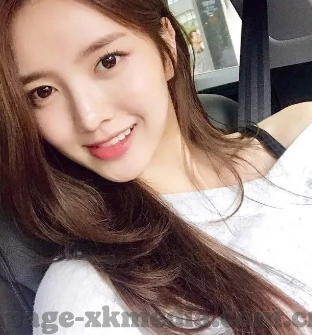 人妻26p-探索人妻角色的多维度视角，以人妻26p为引子